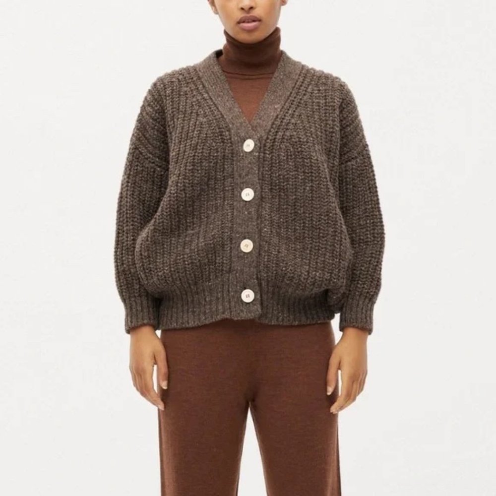 Babaa Cardigan no 19 in Oak